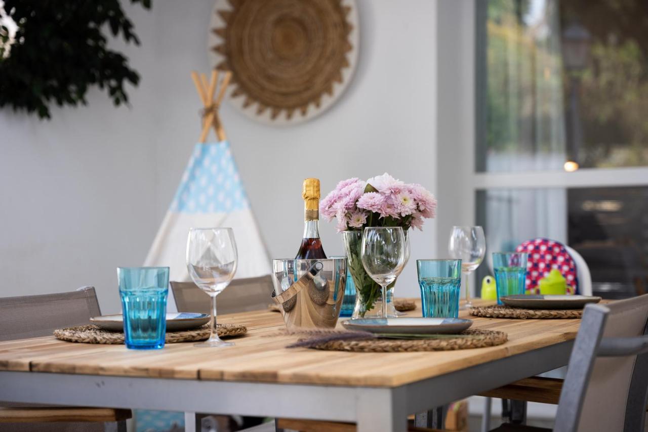 Casa Hibiscus Marbellaヴィラ エクステリア 写真