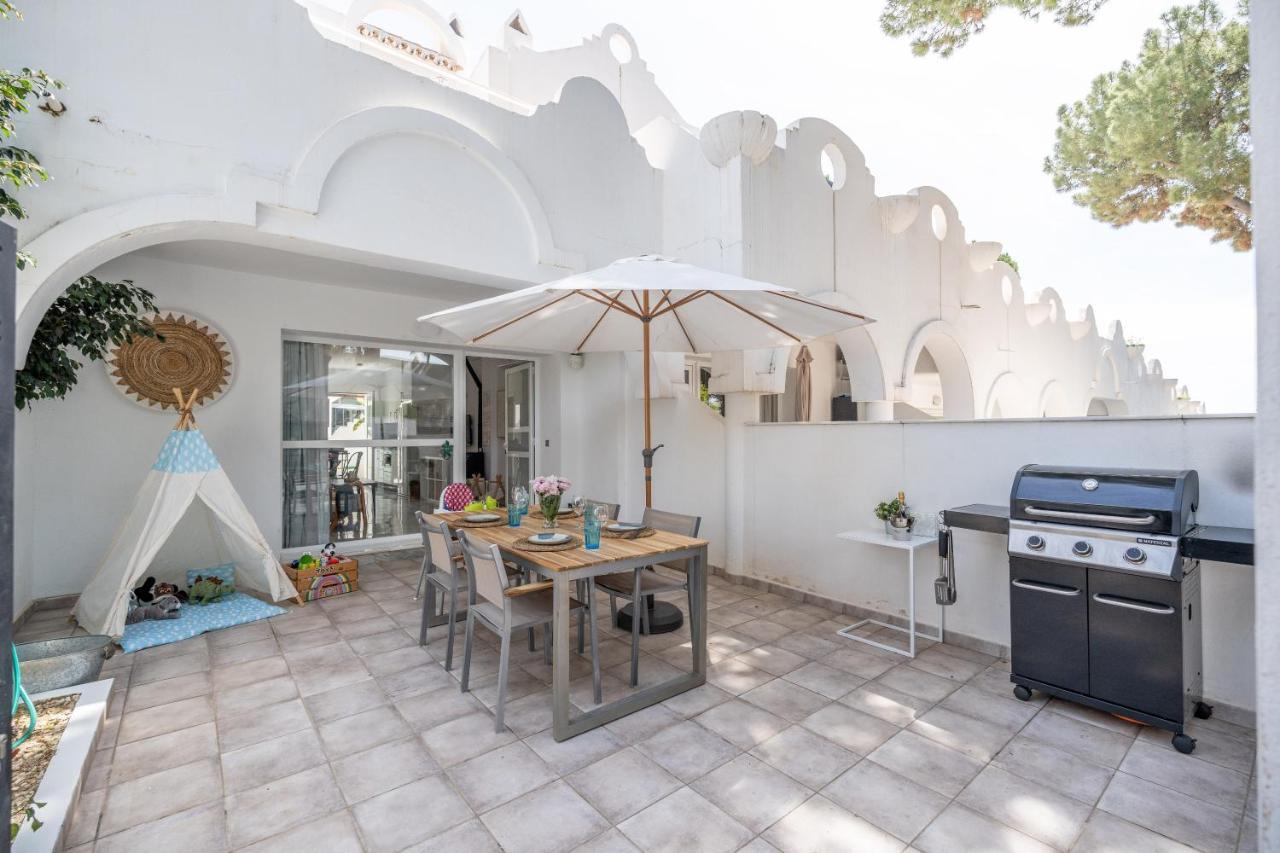 Casa Hibiscus Marbellaヴィラ エクステリア 写真