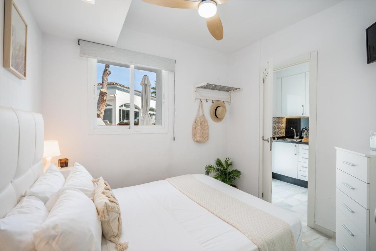 Casa Hibiscus Marbellaヴィラ エクステリア 写真
